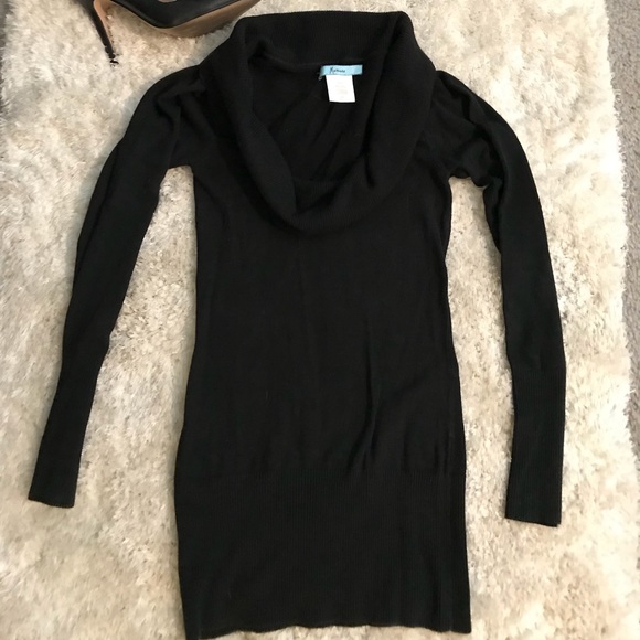 Marciano Tops - Marciano off-the-Shoulder or cowl neck long shirt